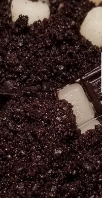 Chocolate Candlewax Crumble