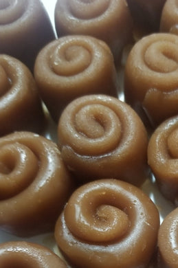 Cinnabuns Candlewax Embeds