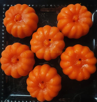 Medium Pumpkin Candle Wax Embeds