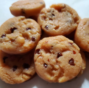 Mini Carmel Chocolate Chip Cookie Candlewax Embeds Embeds