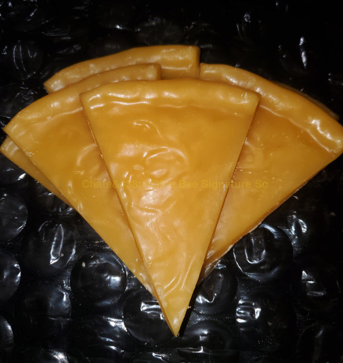 Pizza Slice Pastry candle wax Embeds Embeds