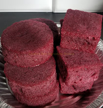 Load image into Gallery viewer, Red Velvet Cake Bread Mix Candle Wax Embeds
